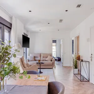 *** 아파트호텔 Limehome Calle Ancha Del Carmen - Digital Access 스페인