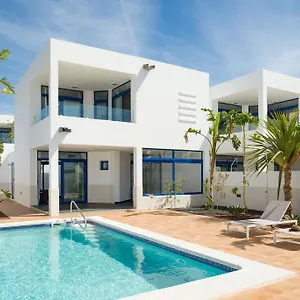 De La Marina , Playa Blanca (Lanzarote) Espagne